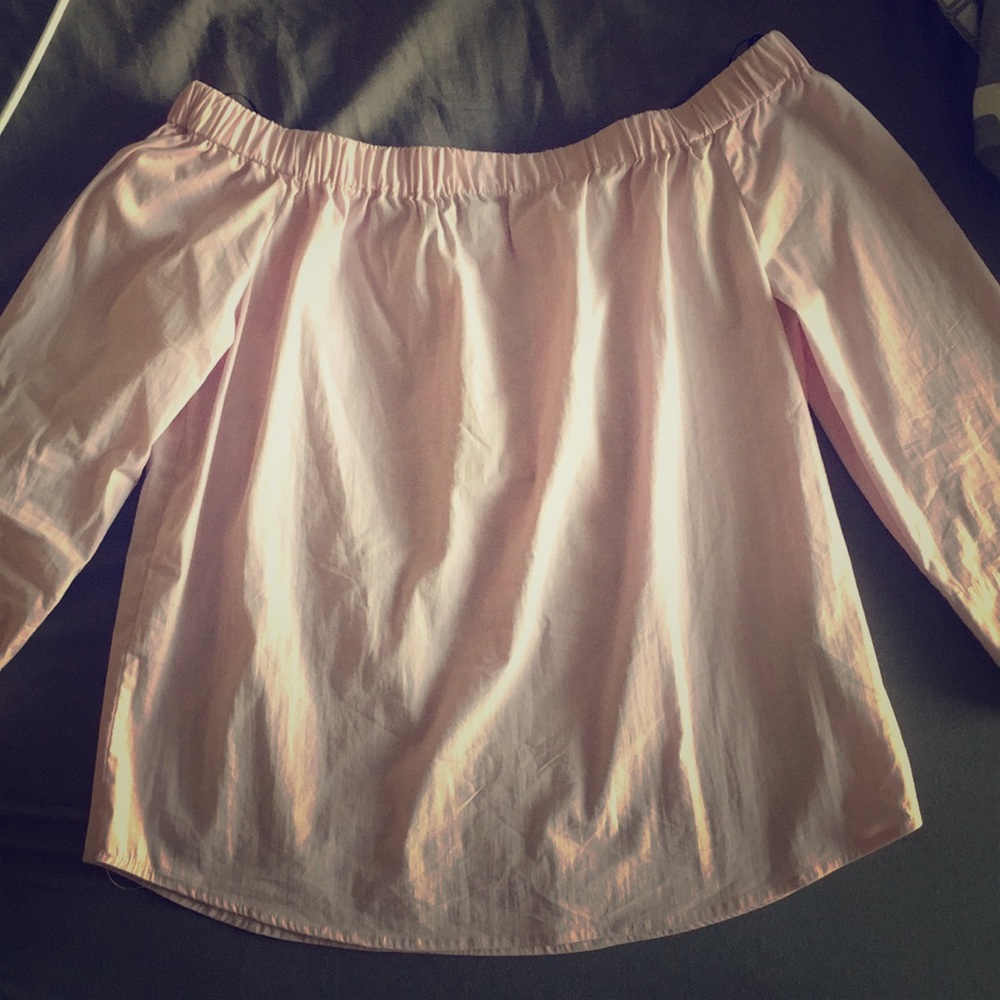 Off The Shoulder Top!